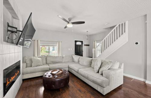 The Southern Nook - For 8 - Photo 8