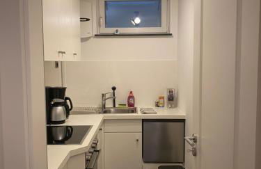 Helle Souterrainwohnung mit Komfort - Foto 5