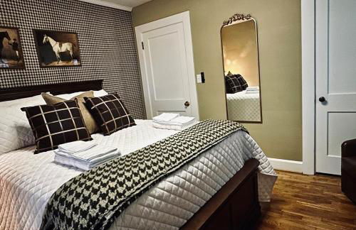 Stylish 3BR with Patio Walk to State Capitol - Foto 51