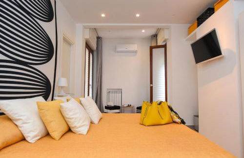 Sorrento Central Rooms - Photo 9