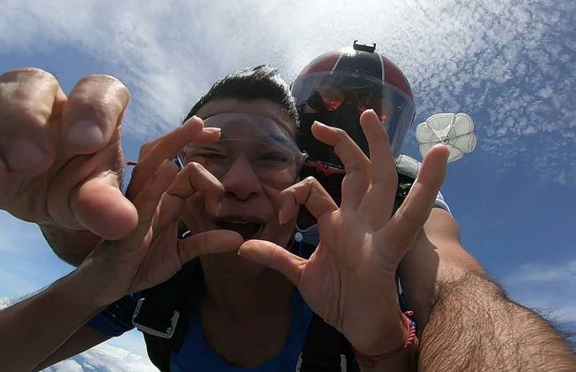 Salto de paraquedas em Manuel Antonio - Foto 4