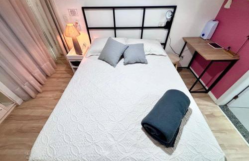 Ap completo com ar e garagem coberta próximo ao metrô - Foto 20