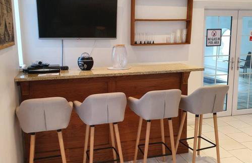 Historic Manor House - Sleeps 16 - Pool & Hot Tub - Foto 23