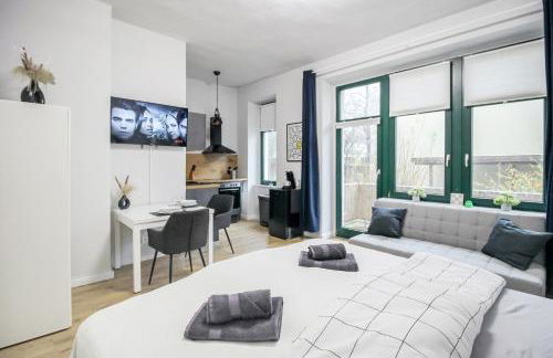 Ferienwohnung Lorenz mit kostenlosem Parkplatz Boxspringbett Küche - Foto 1