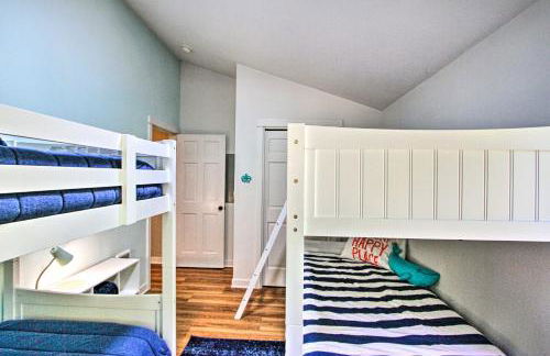 Beach Access and Views Secluded Anderson Island Gem - Foto 21