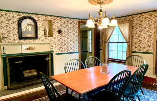 INCREDIBLE Northern Westchester Historic Hideaway - Foto 12