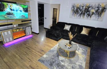 10 Mins to Disney - New luxury furniture - 16 guests - Foto 6