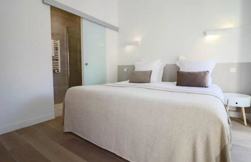 3 bedrooms 3 bath Bivouac 2 min Palais - Photo 20