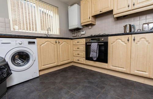 Stridingedge - 3 Bedroom 5 beds Sleeps 6 Ideal For Contractors - Foto 13