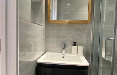 Lovely and Modern Studio Apartment. - Foto 30