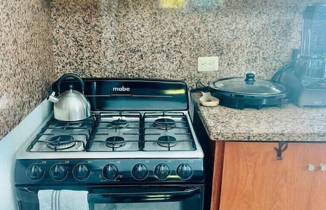 2 Minutes Walk to Beach Huge 3 bdrm Condo with Pool - Photo 39