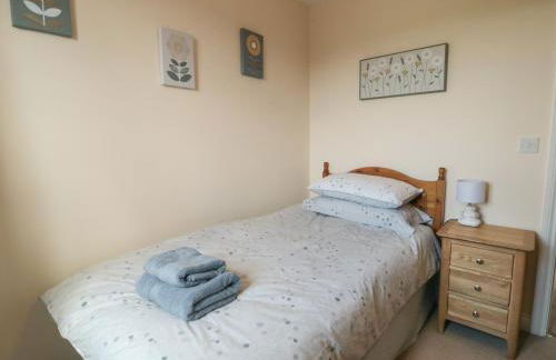 Cherry Garth - Photo 9