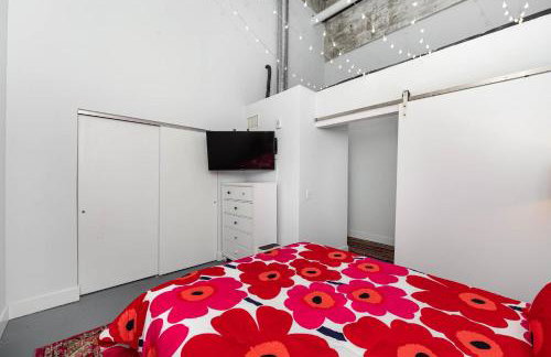 New Industrial Loft Space on River and Bike Trail - Photo 7