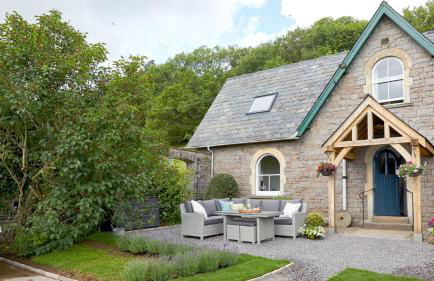 Wallhope Retreat - Photo 1