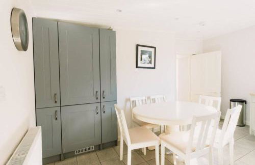 Factors House - A comfy cottage in countryside park with WIFI and access to bar and pool - Foto 6