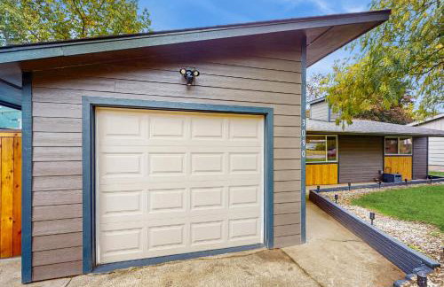 2 Mi to Campus! Family Home with Game Room in Eugene - Photo 23