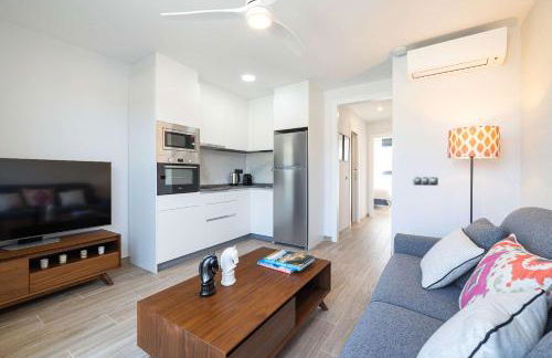 Fabulous beachside penthouse - Photo 4