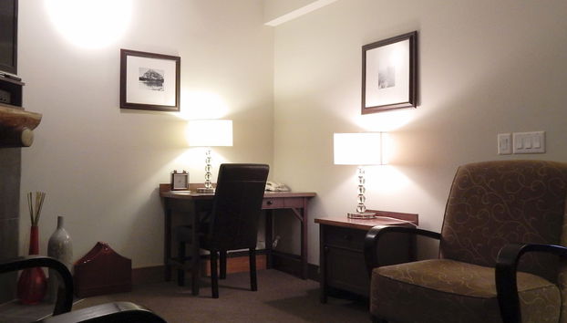 Fire Mountain Lodge - Photo 4, Room