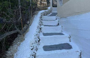 BAZAKOS LUXURY STUDIO KAMPI BEACh - Foto 13