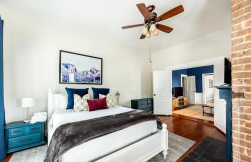 The Montgomery House by Lucky Savannah - Foto 17