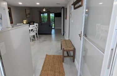 NEW condo! Just 15 min to Ft Myers and Sanibel beach! Great Location!! - Foto 3