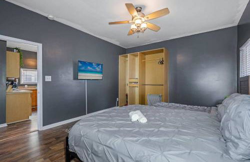 Wonderful 3 Bed 2 Bath House in Heart of YBOR City - Photo 15