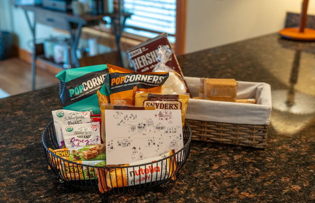 Luxury Chalet, Firepit, Sauna, Pet Friendly, 5 mins to Windham Mtn resort - Foto 50