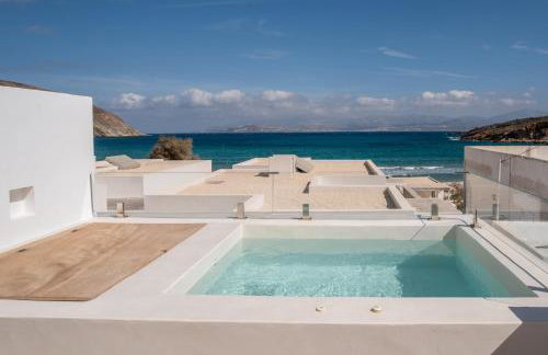 Deluxe Maisonette With Private Jacuzzi - Photo 7