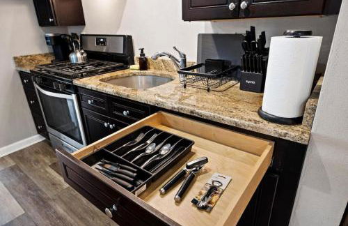 A Trendy Escape close to Downtown Peoria - Foto 4