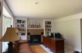 Beautiful two-bedroom residence nestled in the lovely town near Boston - Foto 3