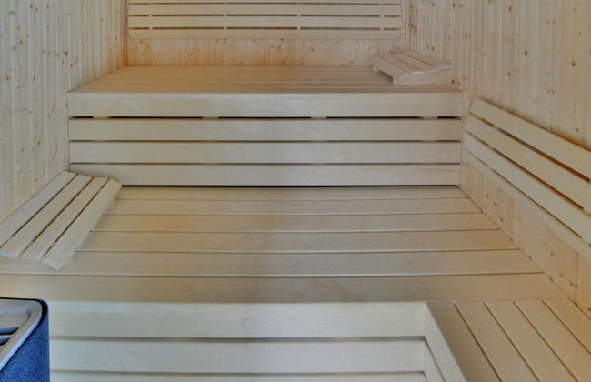 Comfortable Holiday Villa With Private Sauna - Foto 16