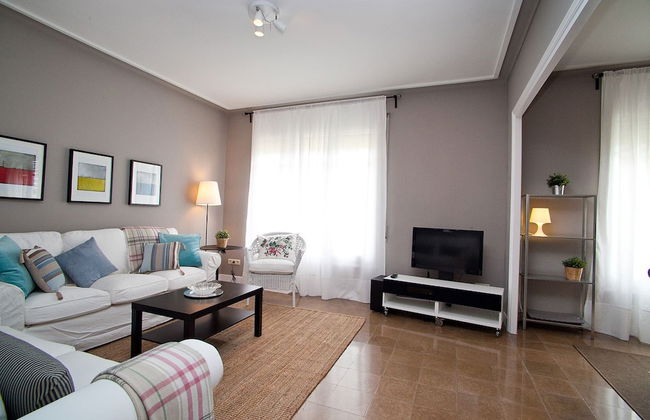 Cute & Spacious Eixample Apartment - Photo 28