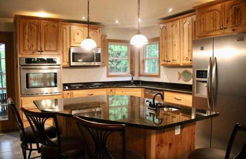 Family Friendly Home Near Trails & Live Music 3 Bedroom - Foto 12