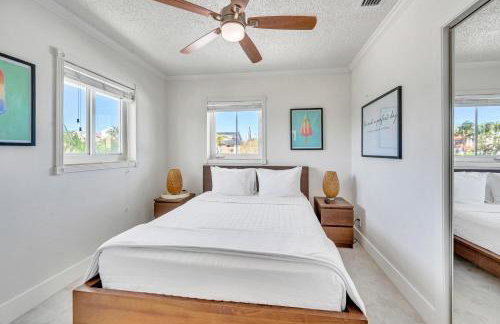 Two-floor Suite Heated pool Dock Access Quiet Neighborhood SaltAire One RESlDENCES - Foto 22