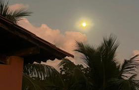 CHALE PERTO DA PRAIA COM DUAS SUITES E VARANDAO - Photo 36