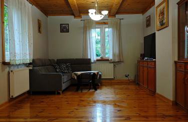 Dom z basenem nad Narwią - Foto 13