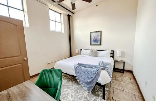 Sleepover 2BD 1BA Condos Downtown Springfield - Foto 59