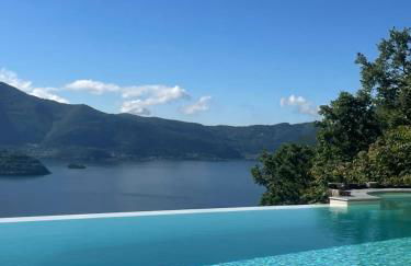 MIA ISOLA with lake view, garden and swimming pool - Photo 50