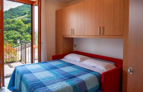 Italian vacation Homes - Iseo Lake Vista Retreat - Photo 36