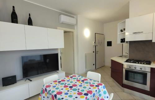 Onda del lago Mountain Lake Iseo Hospitality - Foto 2