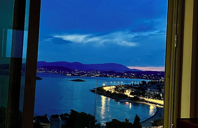 Luxurious 2-bed Seaside Apartment in Saronida - Foto 41