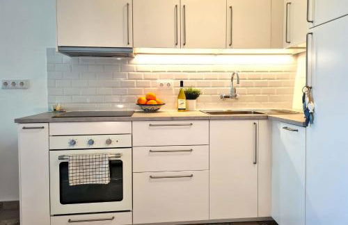 Dowtown Carvoeiro 1BDR Apart W view by LovelyStay - Foto 10