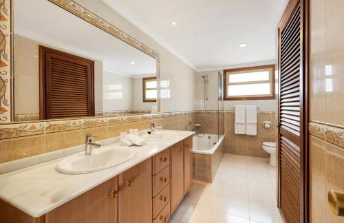 Macdonald Leila Playa Resort - Photo 42