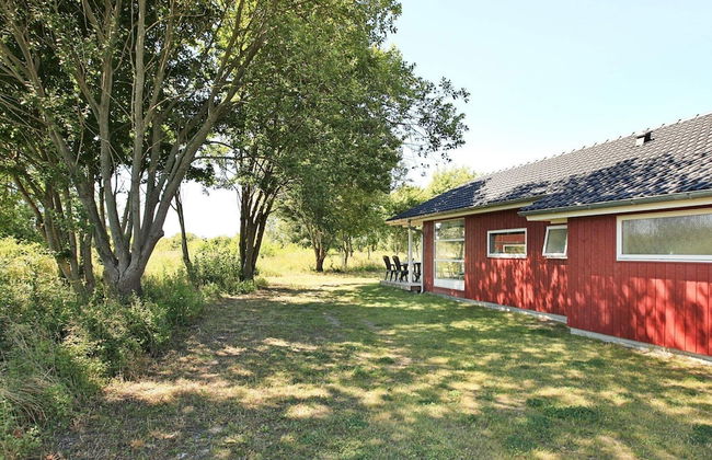 Beautiful Holiday Home With Outdoor Space - Photo 34