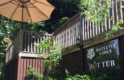 Mistletoe One Luxury Lodge with Hot Tub Windermere - Photo 44