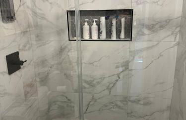 OU Hideaway Relaxing Hot Tub Pool Table - Foto 15