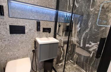 Newly Renovated Flat with Parking space - Foto 31