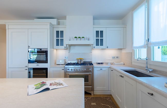 Luxury Lakefront Catullo A1 by Wonderful Italy - Photo 12