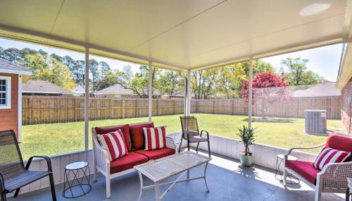 Foley Getaway with Fenced Yard - 13 Mi to Beaches! - Foto 2