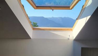 Geräumiges Atelier mit Flair und Bergblick - Foto 4